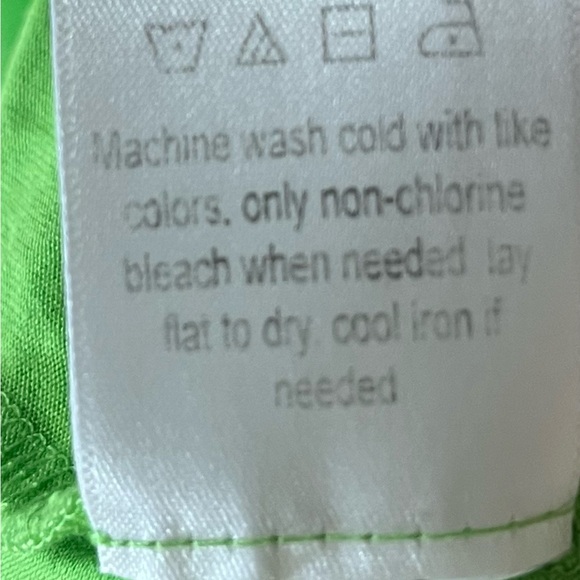 Masseys Shirt Lime Green V Neck Crisscross Flowey Cap Short Sleeves Plus Size 3x - Picture 10 of 12